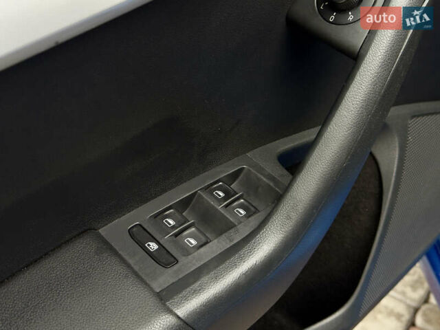 Синій Шкода Октавія, об'ємом двигуна 1.4 л та пробігом 180 тис. км за 9900 $, фото 14 на Automoto.ua