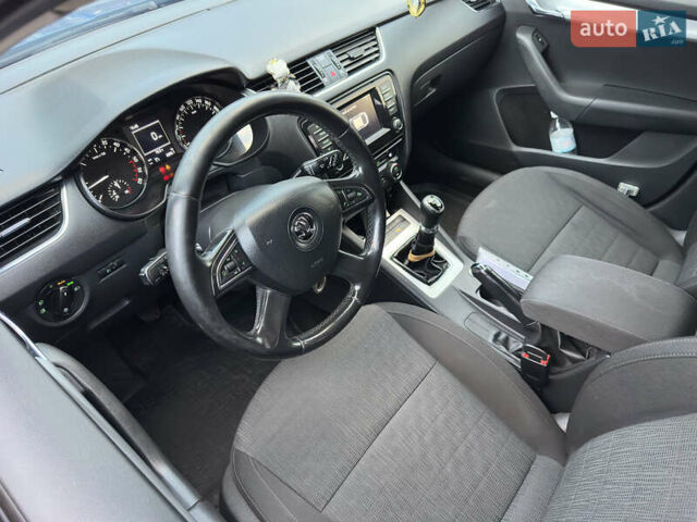 Синий Шкода Октавия, объемом двигателя 1.97 л и пробегом 277 тыс. км за 10800 $, фото 17 на Automoto.ua