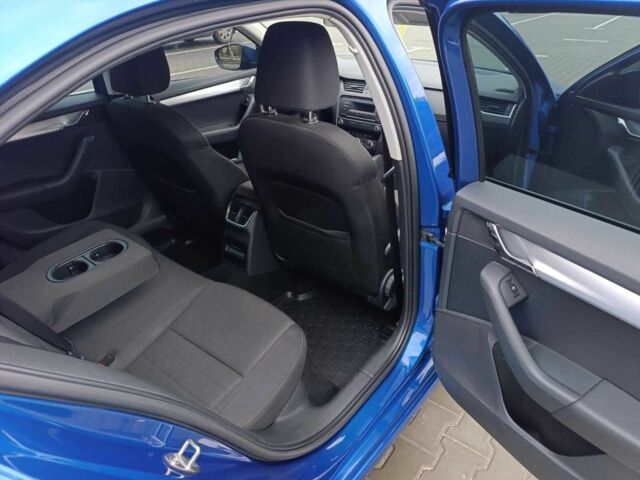 Синий Шкода Октавия, объемом двигателя 1.6 л и пробегом 227 тыс. км за 12500 $, фото 15 на Automoto.ua