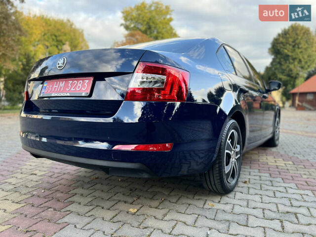 Синий Шкода Октавия, объемом двигателя 1.6 л и пробегом 262 тыс. км за 8500 $, фото 10 на Automoto.ua