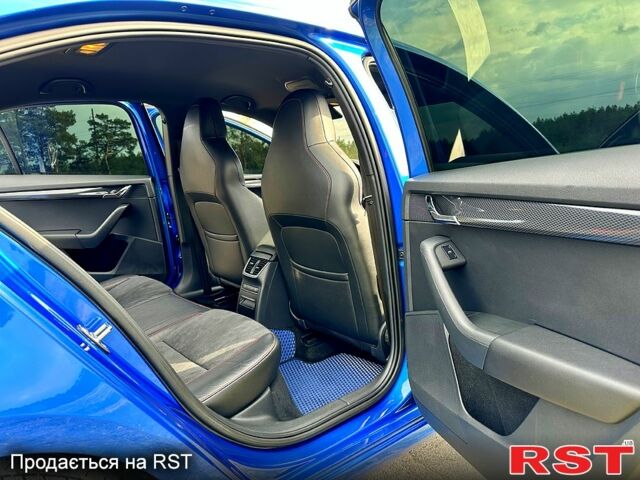 Синій Шкода Октавія, об'ємом двигуна 2 л та пробігом 187 тис. км за 14000 $, фото 11 на Automoto.ua