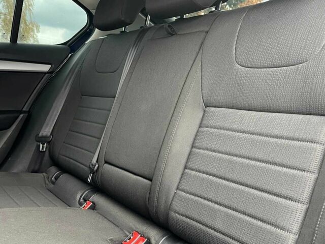 Синий Шкода Октавия, объемом двигателя 2 л и пробегом 285 тыс. км за 11999 $, фото 22 на Automoto.ua