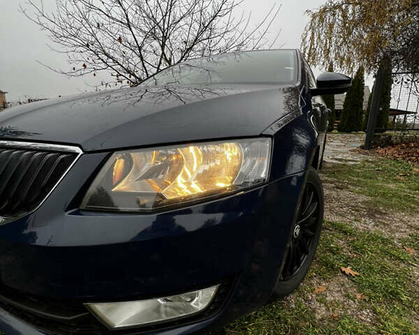Синий Шкода Октавия, объемом двигателя 1.4 л и пробегом 122 тыс. км за 12500 $, фото 4 на Automoto.ua