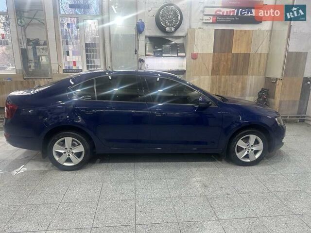 Синій Шкода Октавія, об'ємом двигуна 1.97 л та пробігом 390 тис. км за 11500 $, фото 6 на Automoto.ua