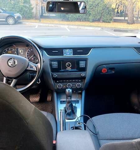 Синий Шкода Октавия, объемом двигателя 1.4 л и пробегом 231 тыс. км за 9700 $, фото 5 на Automoto.ua