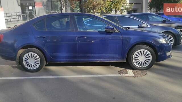 Синий Шкода Октавия, объемом двигателя 1.4 л и пробегом 231 тыс. км за 9700 $, фото 2 на Automoto.ua