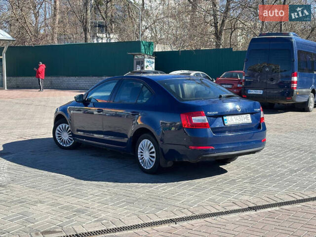 Синий Шкода Октавия, объемом двигателя 1.4 л и пробегом 229 тыс. км за 7100 $, фото 2 на Automoto.ua