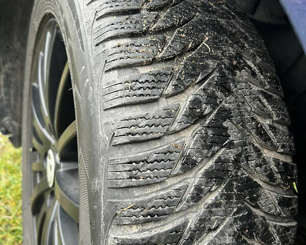 Синий Шкода Октавия, объемом двигателя 1.4 л и пробегом 122 тыс. км за 12500 $, фото 11 на Automoto.ua