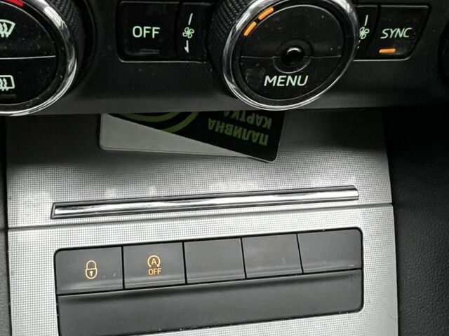 Синий Шкода Октавия, объемом двигателя 1.4 л и пробегом 122 тыс. км за 12700 $, фото 7 на Automoto.ua