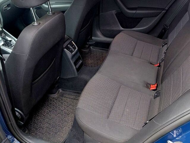 Синий Шкода Октавия, объемом двигателя 1.4 л и пробегом 175 тыс. км за 11700 $, фото 3 на Automoto.ua