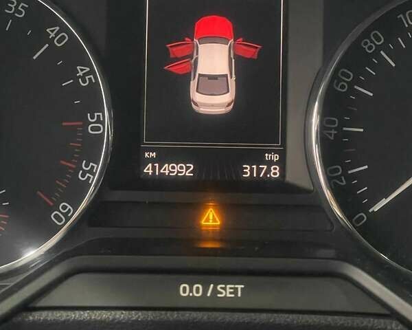 Синій Шкода Октавія, об'ємом двигуна 1.97 л та пробігом 390 тис. км за 11500 $, фото 19 на Automoto.ua