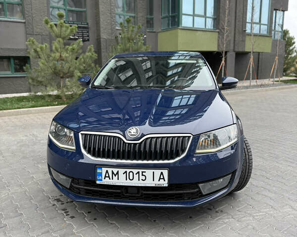 Синий Шкода Октавия, объемом двигателя 1.97 л и пробегом 228 тыс. км за 13200 $, фото 2 на Automoto.ua