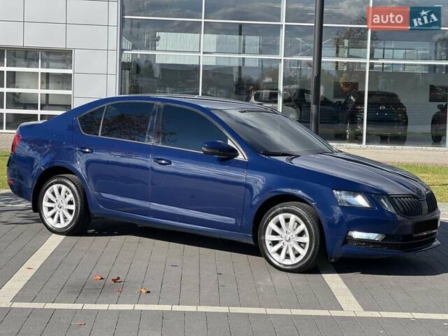 Шкода Октавия 2017 в Мукачеве на Automoto.ua Синий Шкода Октавия, объемом двигателя 1.4 л и пробегом 188 тыс. км за 12550 $, фото 6 на Automoto.ua