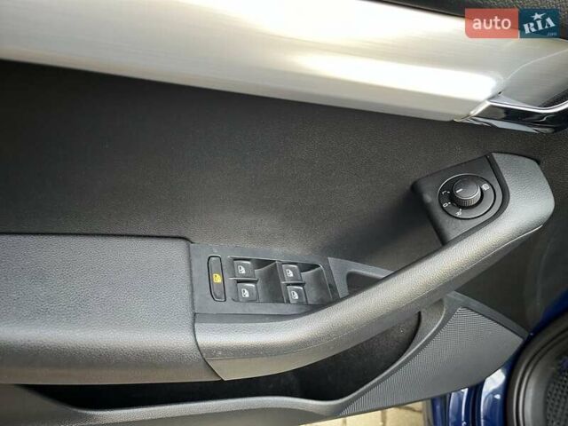 Синий Шкода Октавия, объемом двигателя 1.4 л и пробегом 180 тыс. км за 12500 $, фото 17 на Automoto.ua