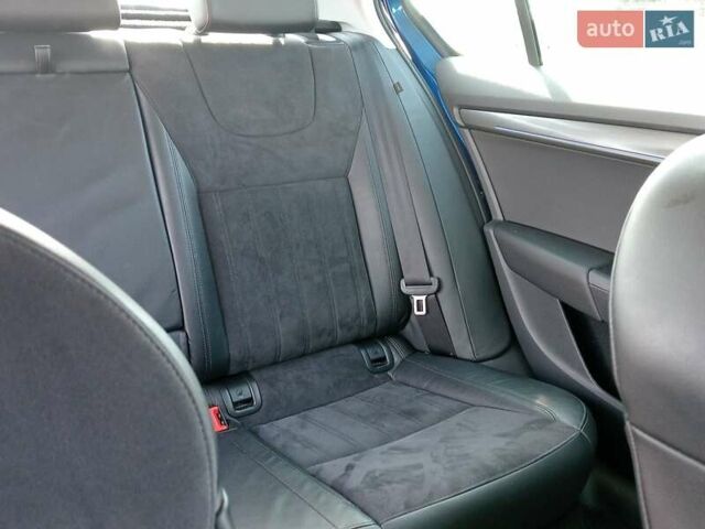 Синий Шкода Октавия, объемом двигателя 1.6 л и пробегом 243 тыс. км за 15700 $, фото 16 на Automoto.ua