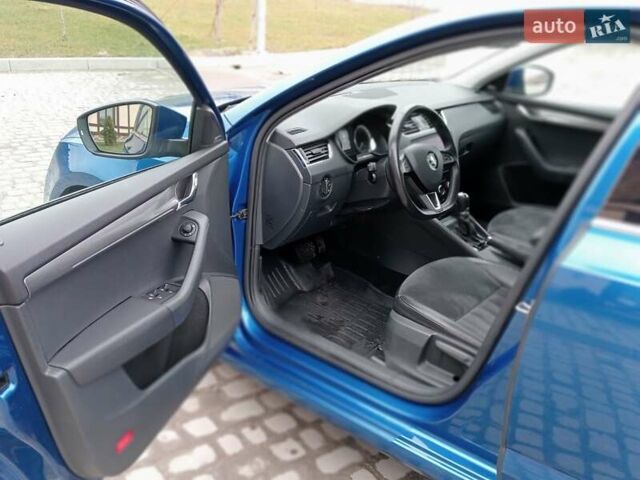 Синий Шкода Октавия, объемом двигателя 1.6 л и пробегом 243 тыс. км за 15700 $, фото 54 на Automoto.ua