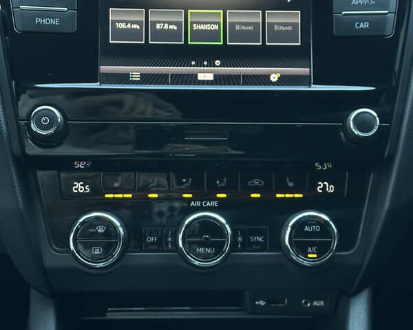 Синий Шкода Октавия, объемом двигателя 1.4 л и пробегом 184 тыс. км за 11900 $, фото 44 на Automoto.ua