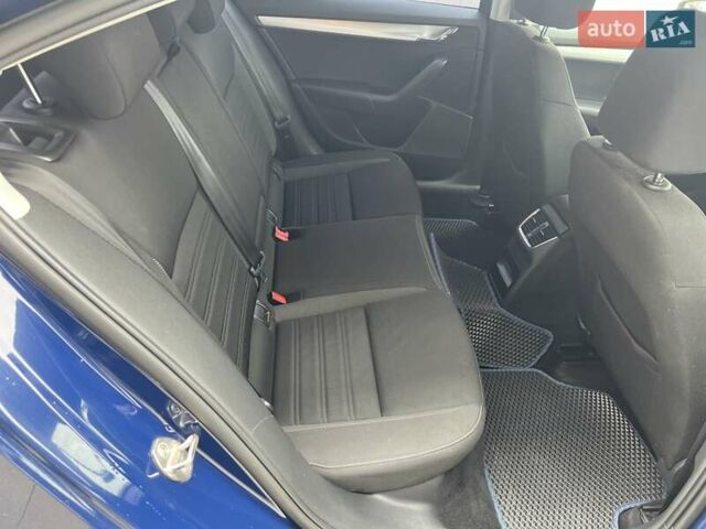 Синій Шкода Октавія, об'ємом двигуна 1.6 л та пробігом 225 тис. км за 13300 $, фото 13 на Automoto.ua