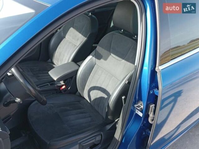 Синий Шкода Октавия, объемом двигателя 1.6 л и пробегом 243 тыс. км за 15700 $, фото 4 на Automoto.ua