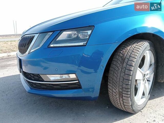 Синий Шкода Октавия, объемом двигателя 1.6 л и пробегом 243 тыс. км за 15700 $, фото 13 на Automoto.ua