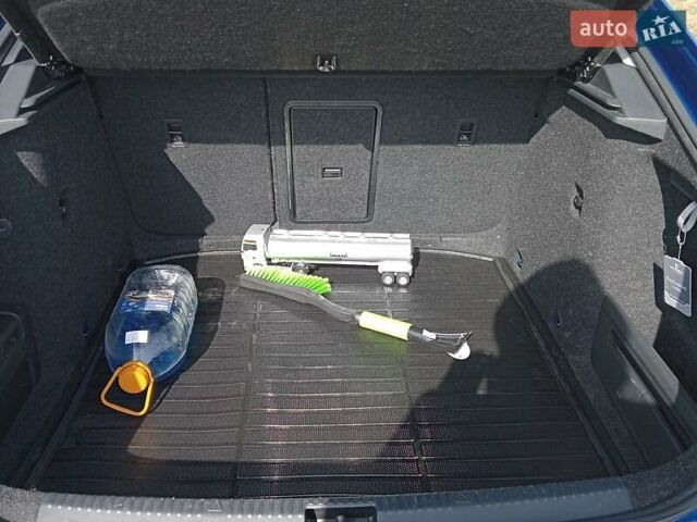 Синий Шкода Октавия, объемом двигателя 1.6 л и пробегом 243 тыс. км за 15700 $, фото 37 на Automoto.ua