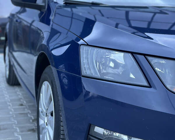 Синий Шкода Октавия, объемом двигателя 1.4 л и пробегом 184 тыс. км за 11900 $, фото 14 на Automoto.ua