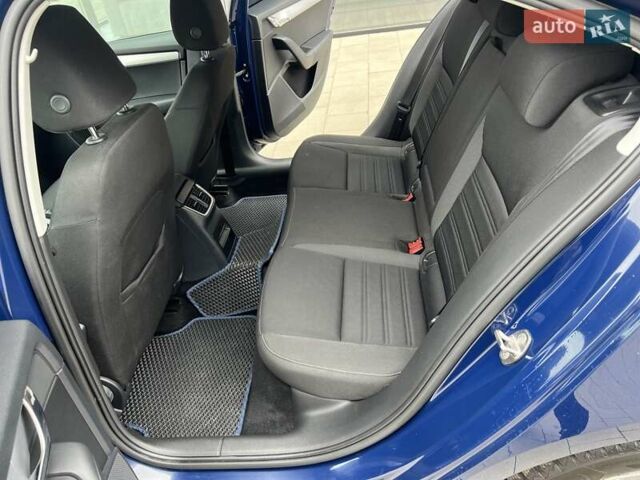 Синій Шкода Октавія, об'ємом двигуна 1.6 л та пробігом 225 тис. км за 13300 $, фото 12 на Automoto.ua