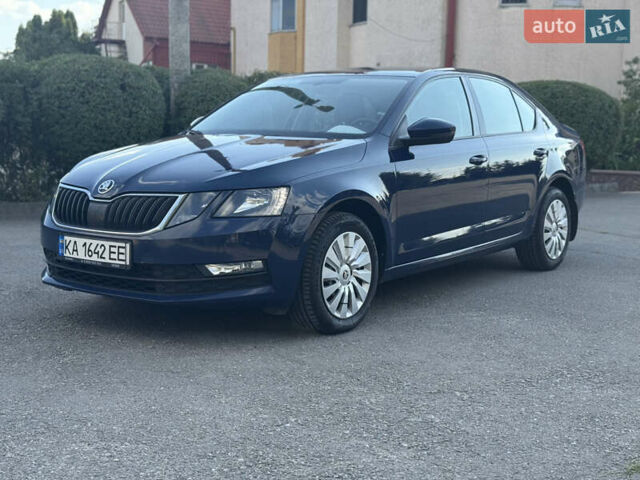 Синій Шкода Октавія, об'ємом двигуна 1.4 л та пробігом 180 тис. км за 11799 $, фото 1 на Automoto.ua