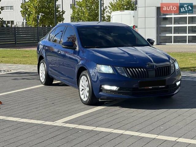 Шкода Октавия 2017 в Мукачеве на Automoto.ua Синий Шкода Октавия, объемом двигателя 1.4 л и пробегом 188 тыс. км за 12550 $, фото 5 на Automoto.ua