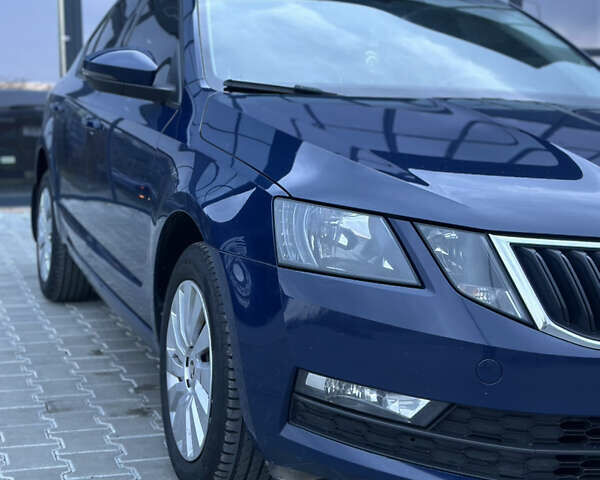 Синий Шкода Октавия, объемом двигателя 1.4 л и пробегом 184 тыс. км за 11900 $, фото 13 на Automoto.ua