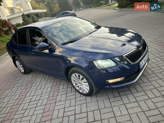 Синий Шкода Октавия, объемом двигателя 1.4 л и пробегом 180 тыс. км за 12500 $, фото 10 на Automoto.ua