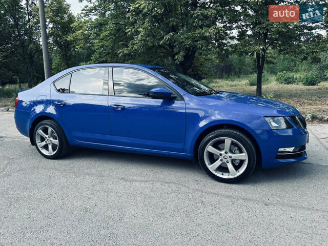 Синий Шкода Октавия, объемом двигателя 1.4 л и пробегом 177 тыс. км за 12999 $, фото 14 на Automoto.ua