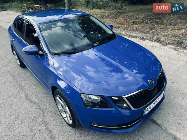 Синий Шкода Октавия, объемом двигателя 1.4 л и пробегом 177 тыс. км за 12999 $, фото 38 на Automoto.ua