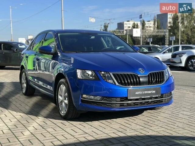 Синий Шкода Октавия, объемом двигателя 1.97 л и пробегом 154 тыс. км за 16800 $, фото 3 на Automoto.ua