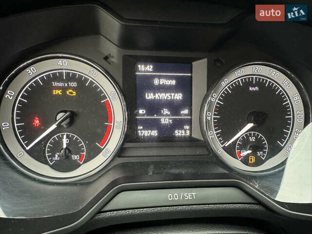Синий Шкода Октавия, объемом двигателя 1.4 л и пробегом 179 тыс. км за 11999 $, фото 28 на Automoto.ua