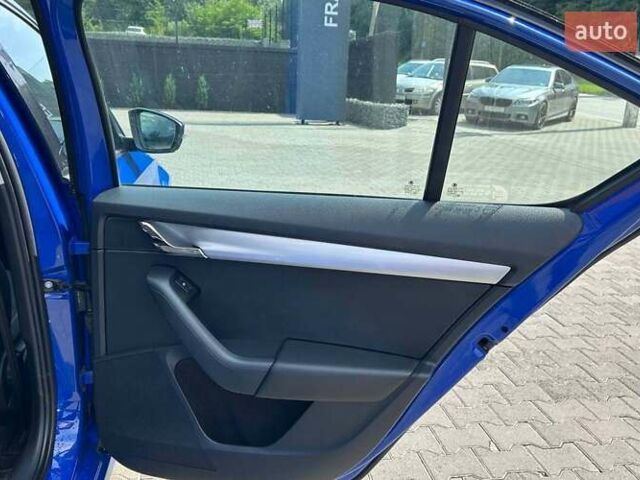 Шкода Октавия 2018 в Черновцах на Automoto.ua Синий Шкода Октавия, объемом двигателя 1.6 л и пробегом 188 тыс. км за 13800 $, фото 17 на Automoto.ua