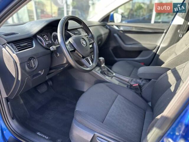 Синий Шкода Октавия, объемом двигателя 1.97 л и пробегом 154 тыс. км за 16800 $, фото 9 на Automoto.ua