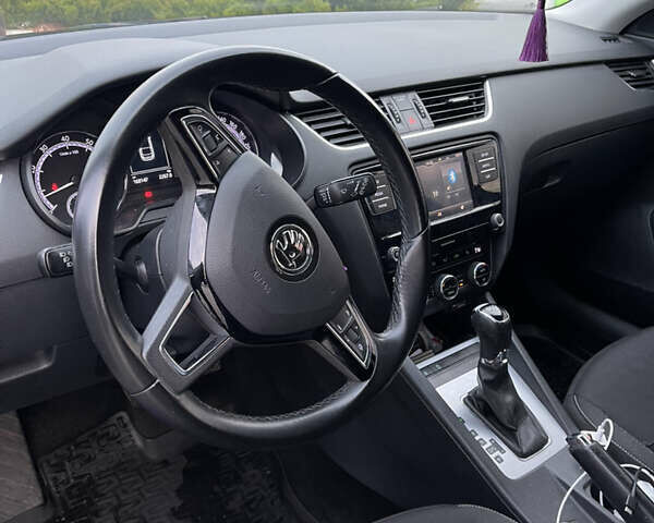 Синій Шкода Октавія, об'ємом двигуна 1.4 л та пробігом 160 тис. км за 15500 $, фото 21 на Automoto.ua