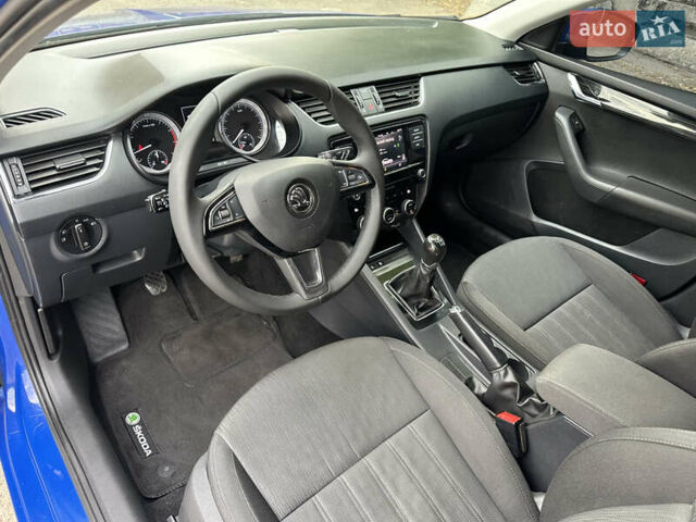 Синий Шкода Октавия, объемом двигателя 1.4 л и пробегом 177 тыс. км за 12999 $, фото 32 на Automoto.ua