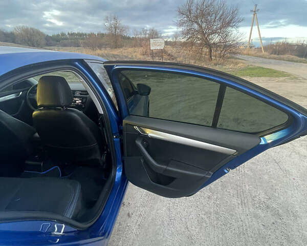 Синій Шкода Октавія, об'ємом двигуна 1.6 л та пробігом 199 тис. км за 13350 $, фото 15 на Automoto.ua