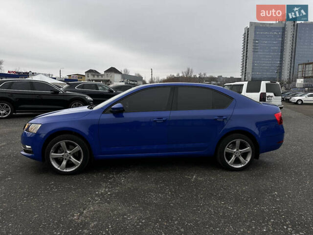 Синий Шкода Октавия, объемом двигателя 1.4 л и пробегом 179 тыс. км за 11999 $, фото 1 на Automoto.ua