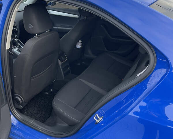 Синій Шкода Октавія, об'ємом двигуна 1.4 л та пробігом 160 тис. км за 15500 $, фото 22 на Automoto.ua