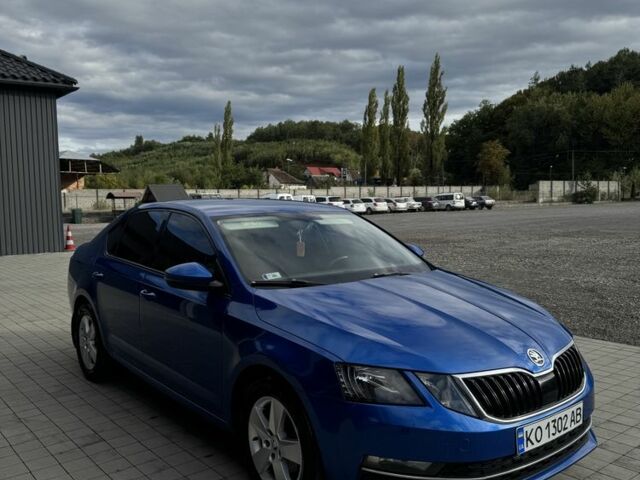 Синий Шкода Октавия, объемом двигателя 1.6 л и пробегом 265 тыс. км за 11700 $, фото 2 на Automoto.ua