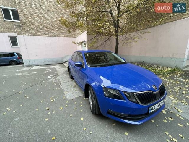 Синий Шкода Октавия, объемом двигателя 1.4 л и пробегом 112 тыс. км за 14900 $, фото 3 на Automoto.ua