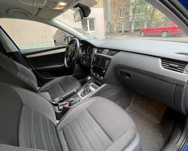 Синий Шкода Октавия, объемом двигателя 1.4 л и пробегом 112 тыс. км за 14900 $, фото 18 на Automoto.ua
