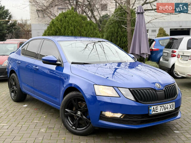 Синій Шкода Октавія, об'ємом двигуна 1.4 л та пробігом 345 тис. км за 10899 $, фото 3 на Automoto.ua