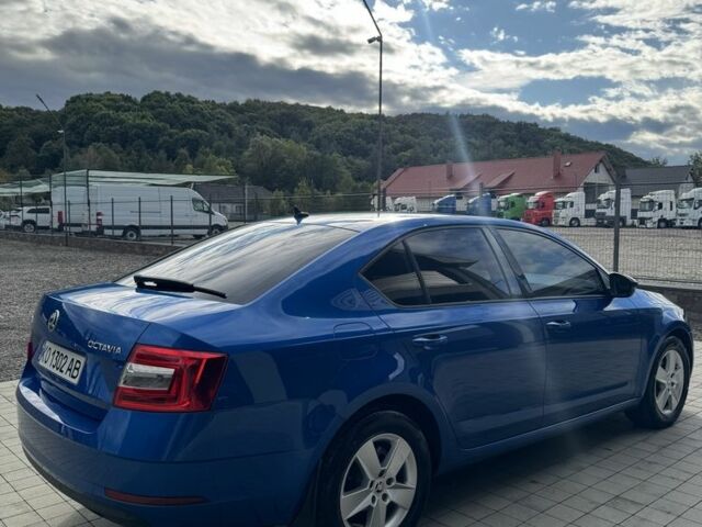 Синий Шкода Октавия, объемом двигателя 1.6 л и пробегом 265 тыс. км за 11700 $, фото 7 на Automoto.ua