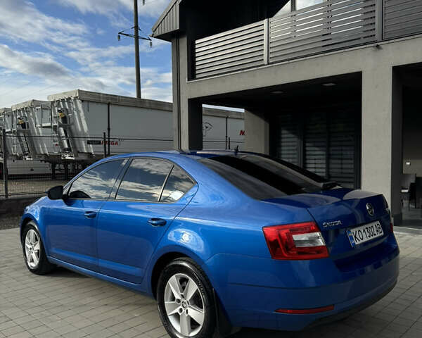 Синій Шкода Октавія, об'ємом двигуна 1.6 л та пробігом 258 тис. км за 12500 $, фото 2 на Automoto.ua