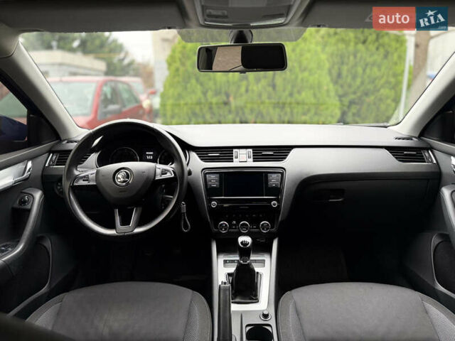 Синій Шкода Октавія, об'ємом двигуна 1.4 л та пробігом 345 тис. км за 10899 $, фото 24 на Automoto.ua