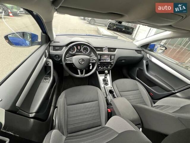 Синій Шкода Октавія, об'ємом двигуна 1.4 л та пробігом 137 тис. км за 15472 $, фото 13 на Automoto.ua
